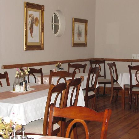 Grand Hotel Laingsburg Buitenkant foto